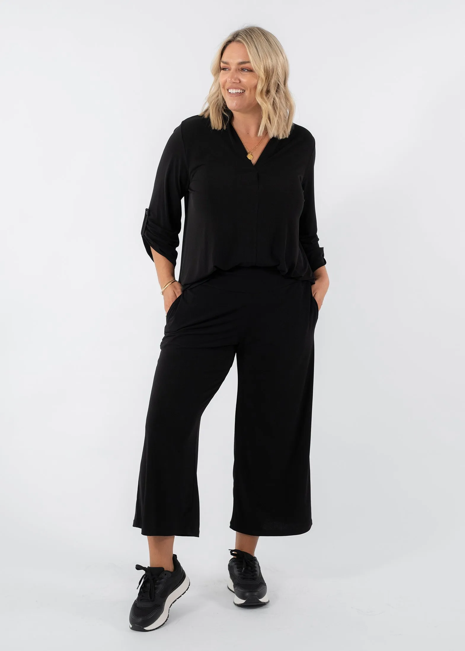 Kafton Foundation jersey tunic in Black