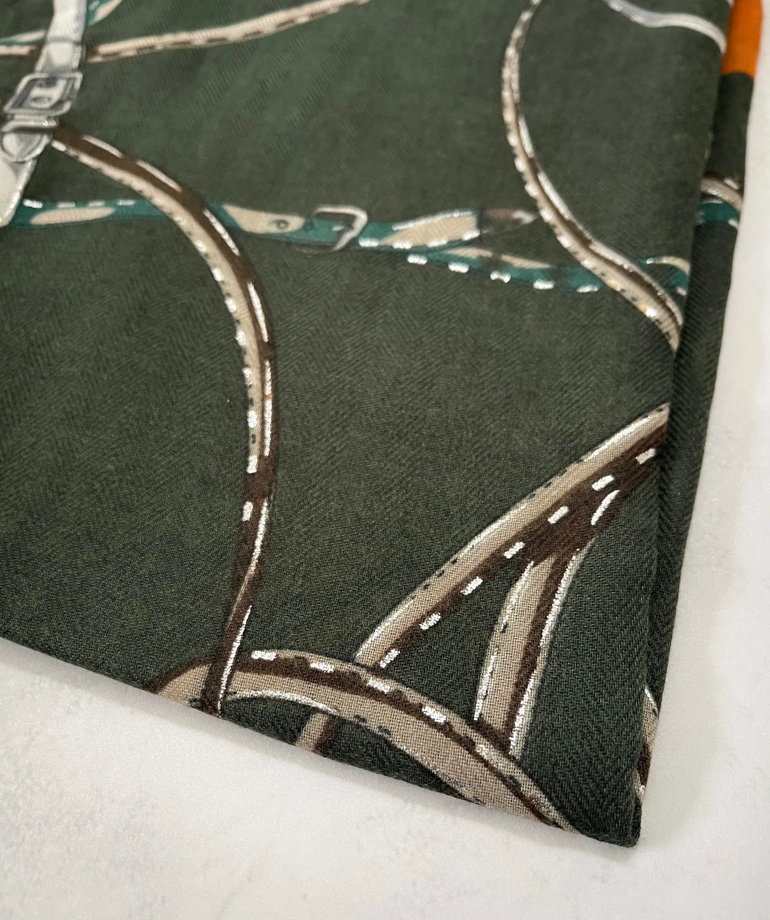 LARGE KHAKI GREEN CONTEMPORARY BUCKLE PRINT PASHMINA SHAWL SCARF