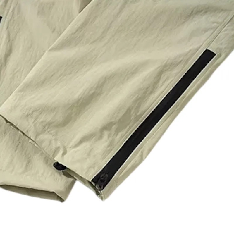 Loose fit technical cargo pant with self belt