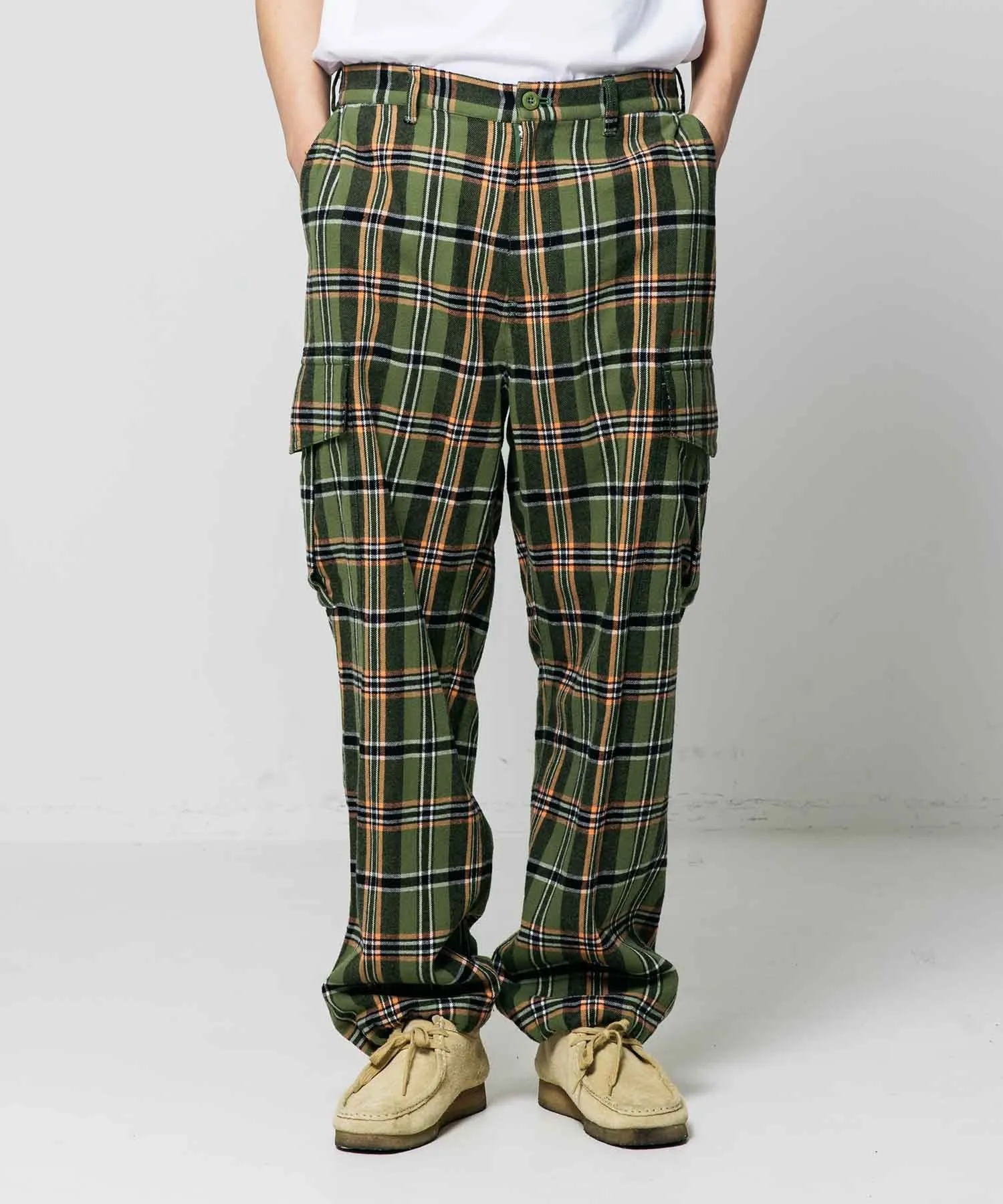 PLAID CARGO PANTS