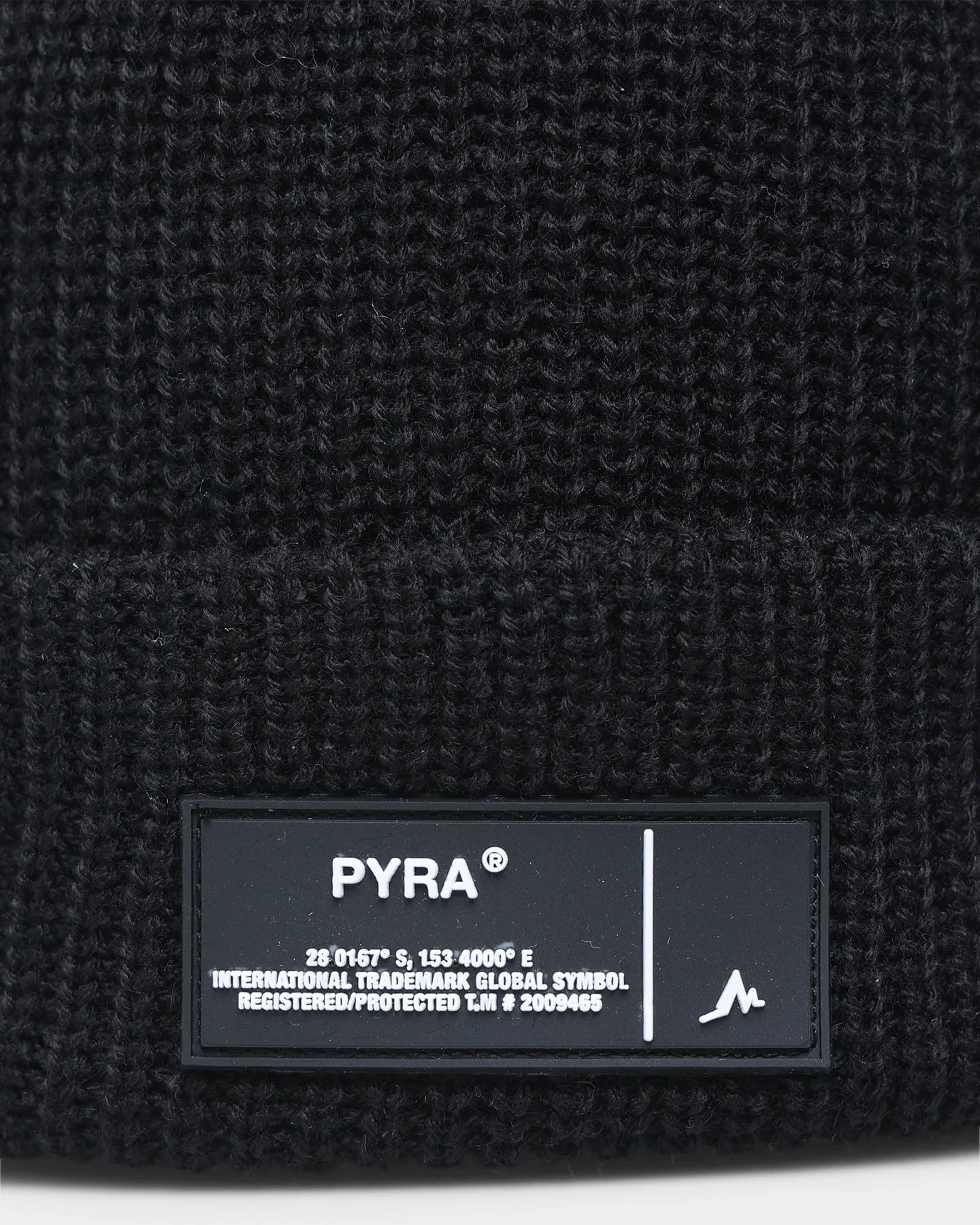 Pyra Team Rolled Beanie Black