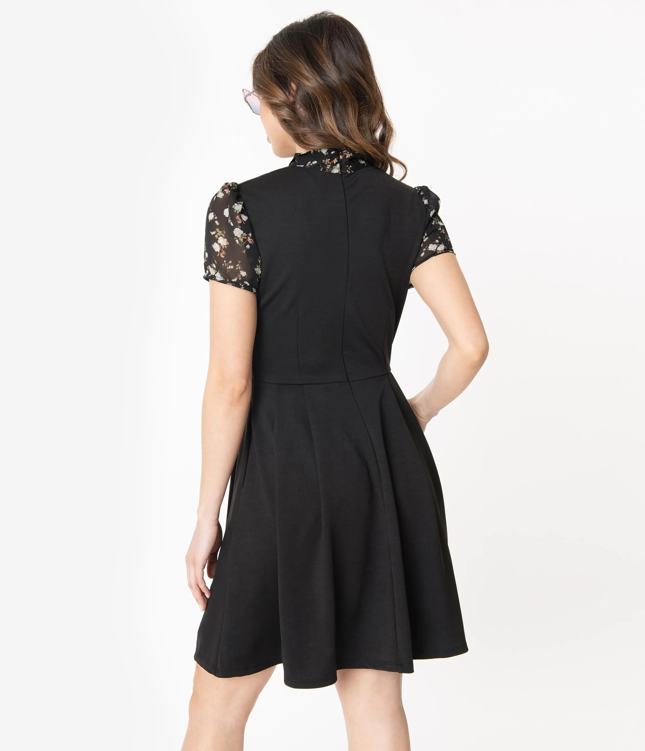 Smak Parlour Black & Floral Collar Empower Hour Fit & Flare Dress