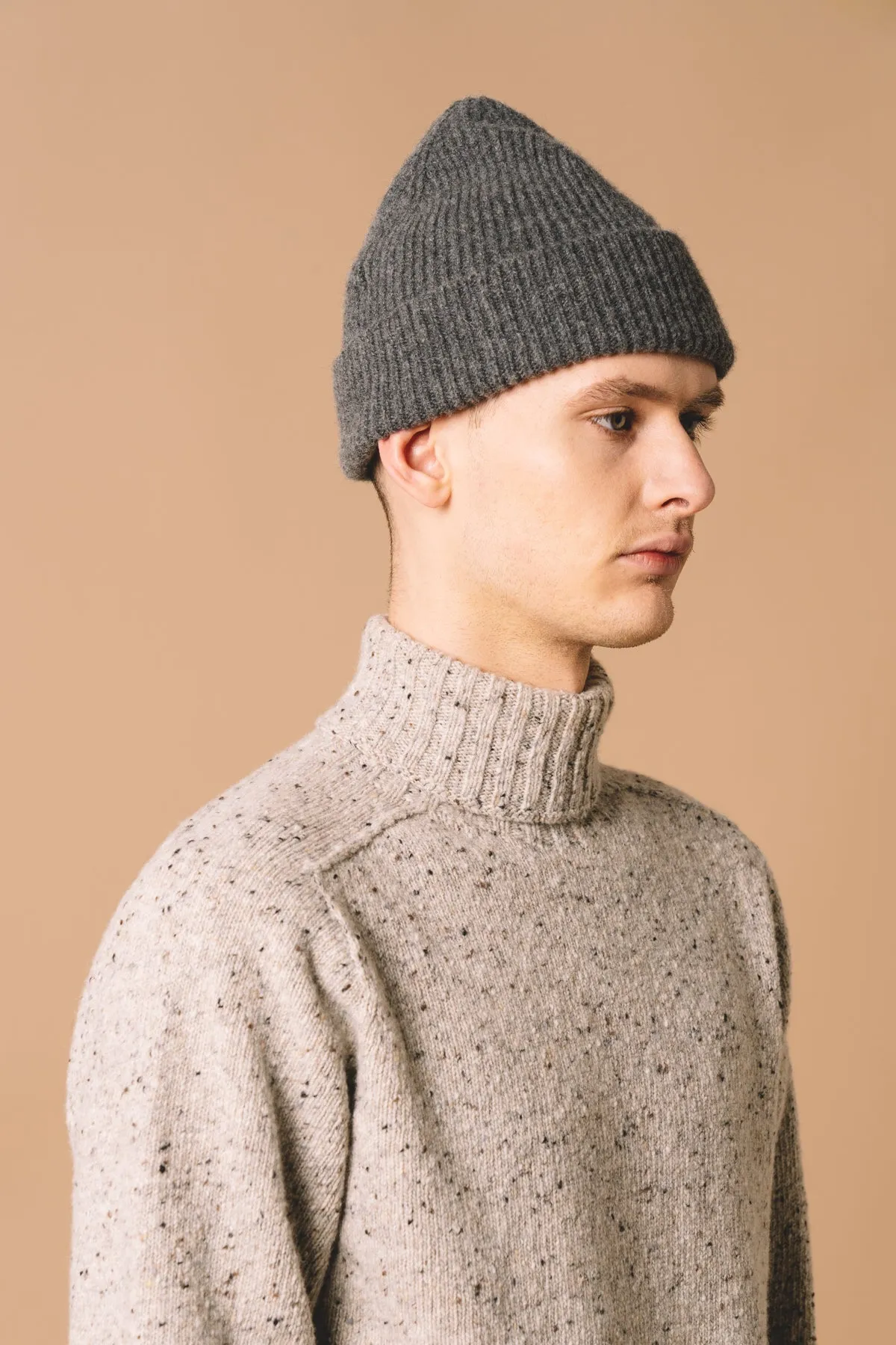 Spey Beanie in Charcoal Lambswool