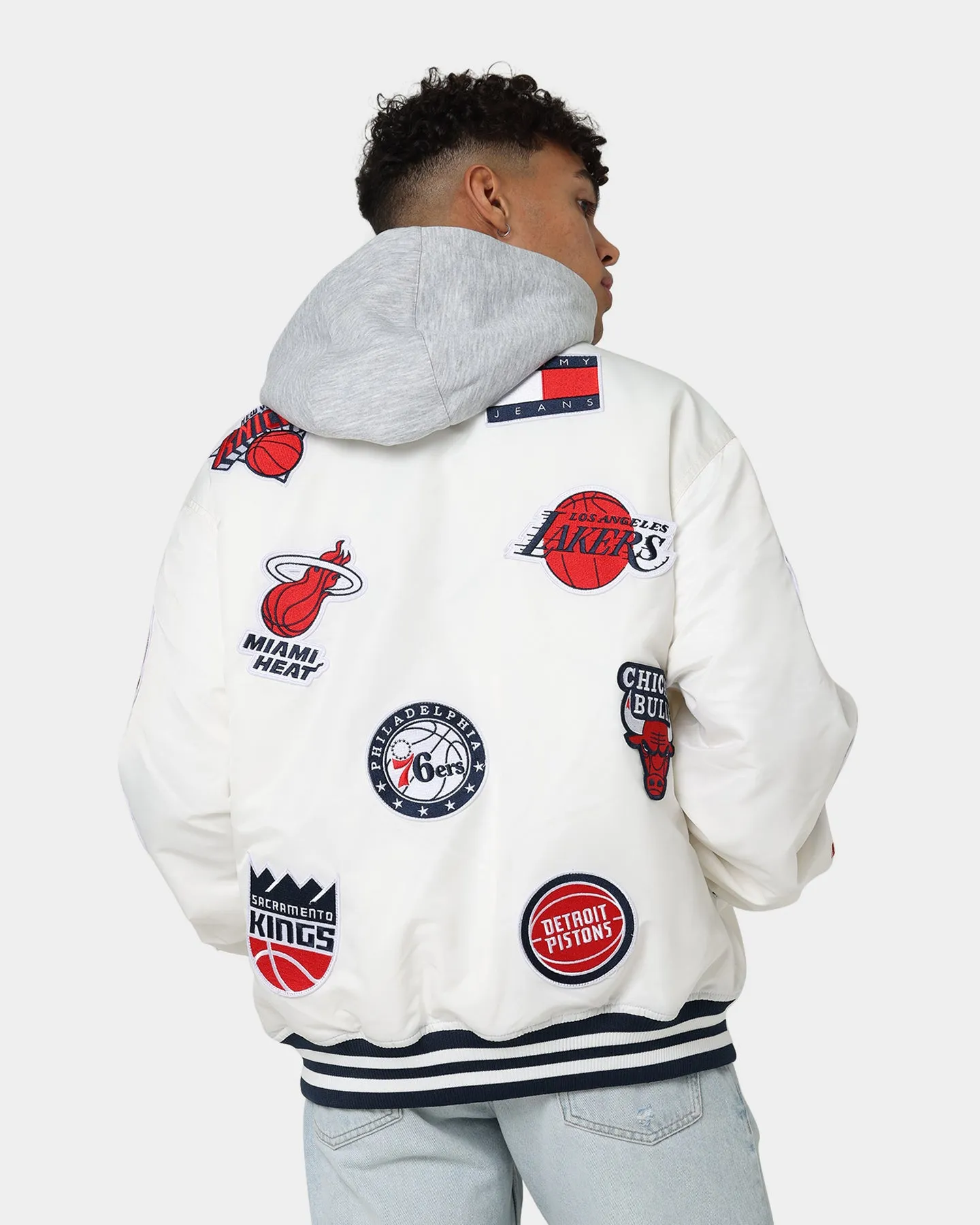 Tommy Jeans Tommy Jeans X NBA M16 Jacket Ancient White