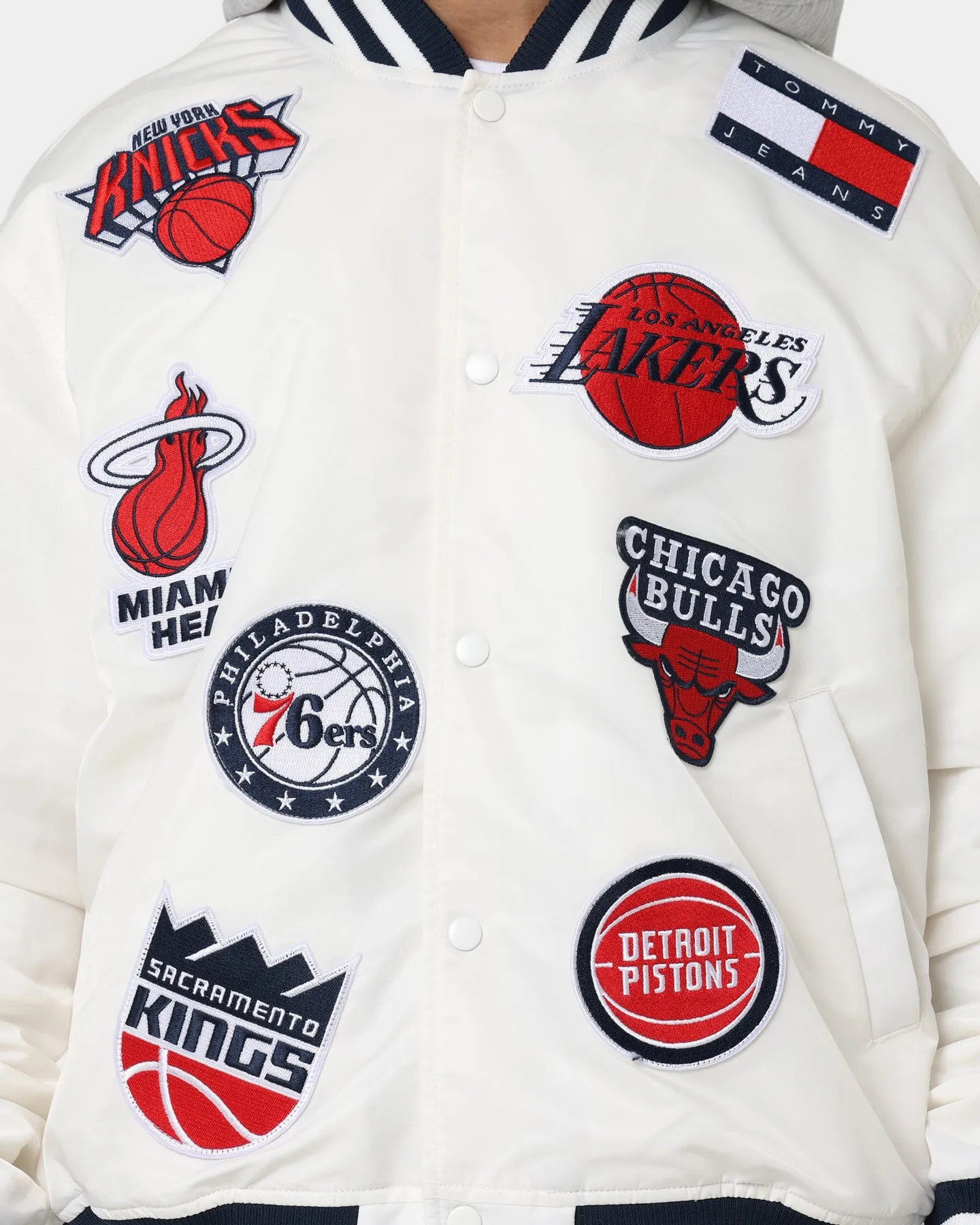 Tommy Jeans Tommy Jeans X NBA M16 Jacket Ancient White