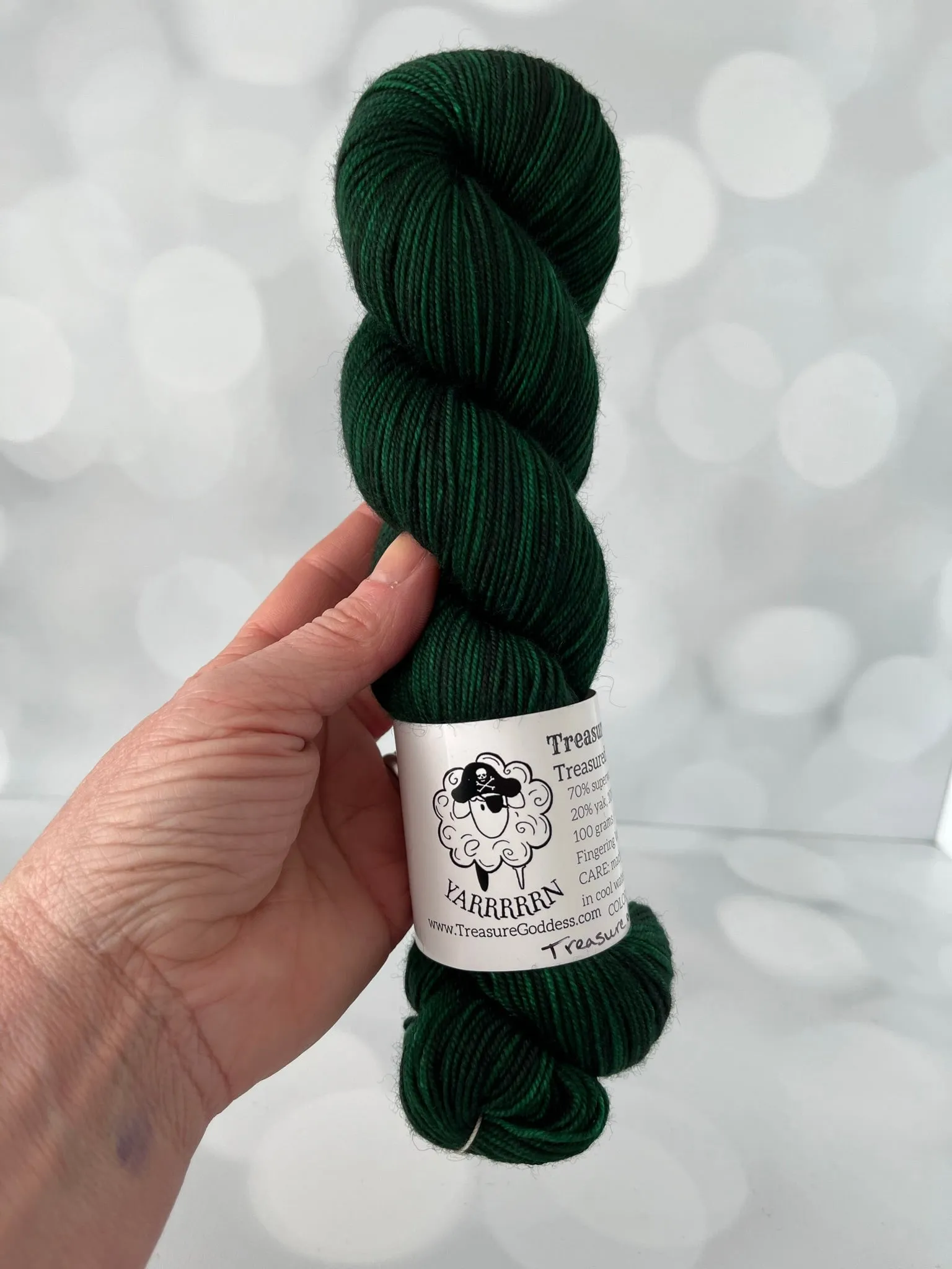 Treasure of the Emerald Isle, Treasured Yak Toes Sock Yarn, emerald green yarn