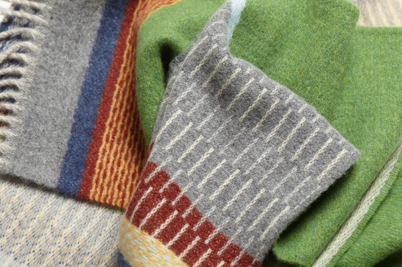 Wallace Sewell LAMBSWOOL STRIPE SCARVES  -Strathay - Pea  GREEN