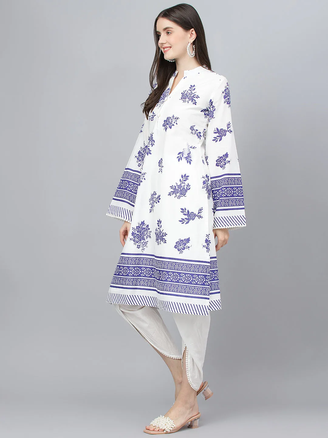 Women White Floral Printed Straight Kurta With Tulip Pant