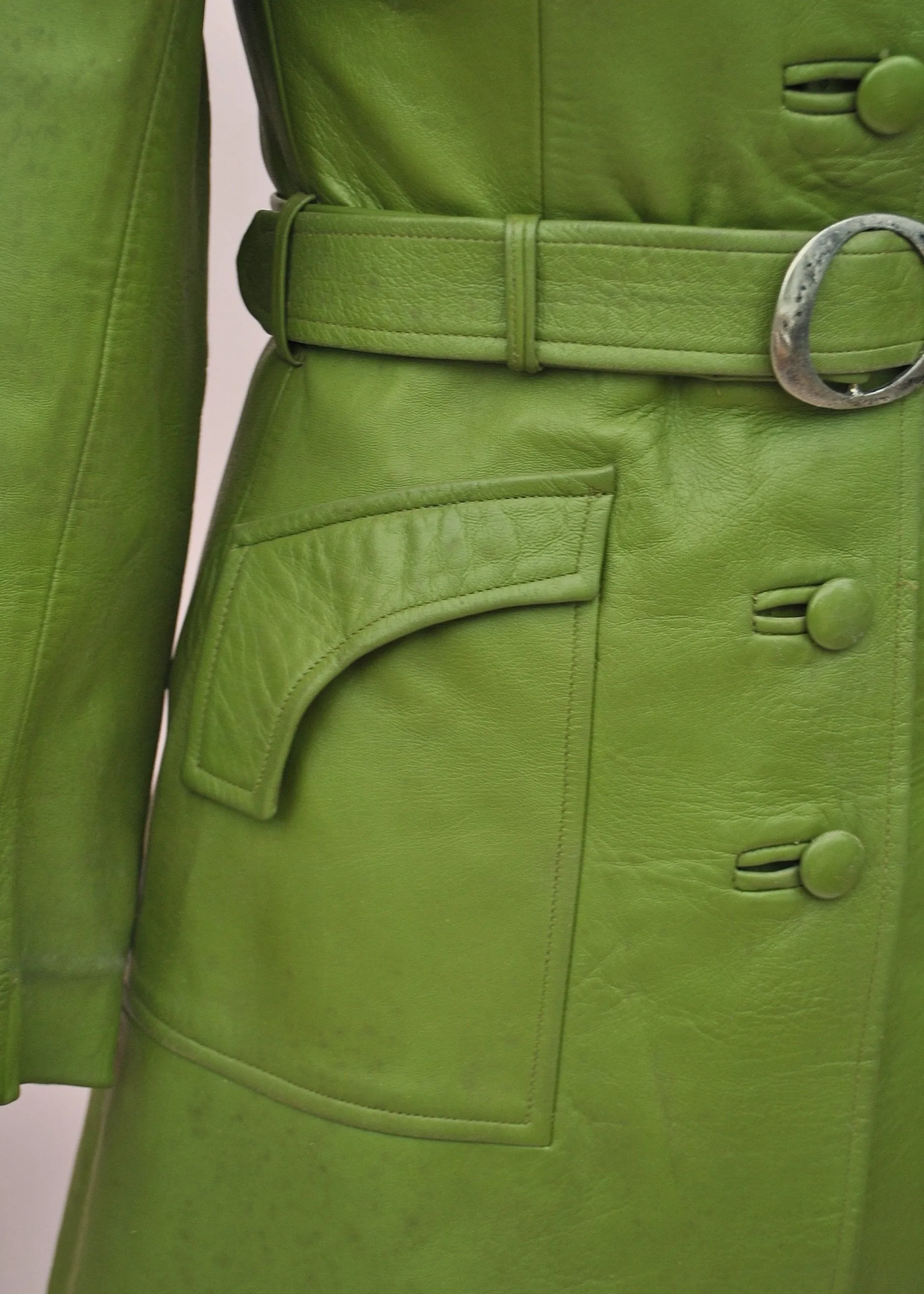 Women's 60s Vintage Pea Green Leather Coat