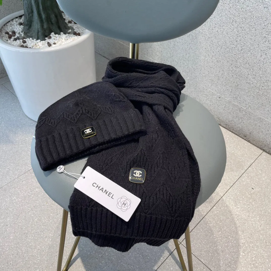 WOOL KNIT HAT AND SCARF SET BLACK 420828